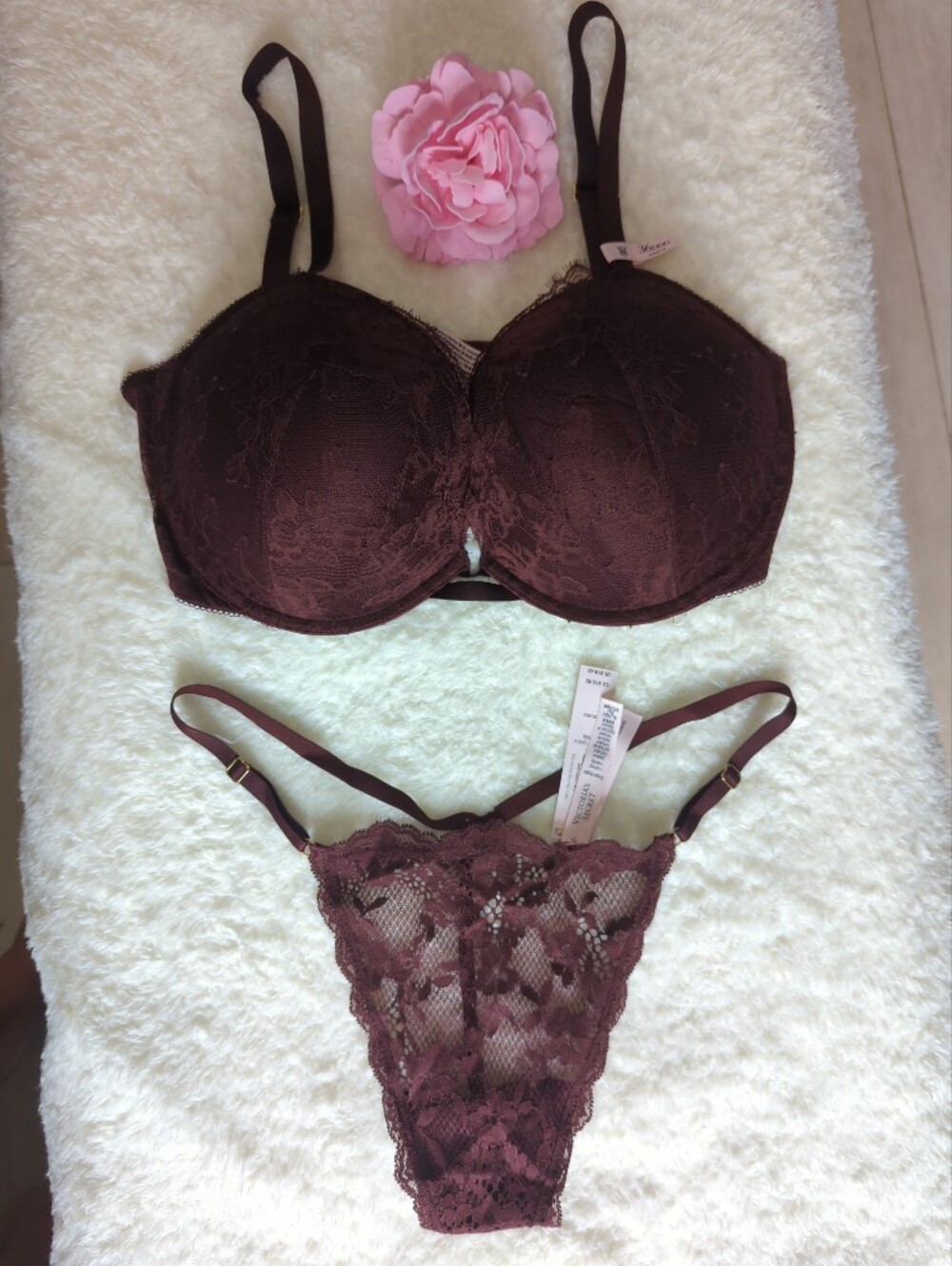 Victoria's Secret Dark Brown Burgundy Lace PushUp Bra Thong Set 36DDD XL NWT $80